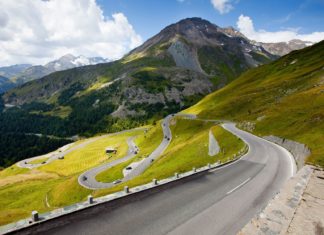 Grossglocknerská silnice slaví 70 let Grossglocknerská silnice | scorpionpl/123RF.com