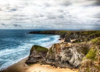 Kouzlo anglického Cornwallu Pobřežní krajina v Cornwallu | mreco99/123RF.com