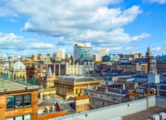 Glasgow – navštivte největší město Skotska Letecký pohled na město Glasgow | claudiodivizia/123RF.com