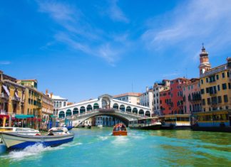 Zpáteční letenky do Benátek z Prahy od 458 Kč