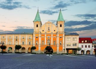 Kam v Žilině – co navštívit a vidět? Mariánské náměstí v Žilině | tomas1111/123RF.com