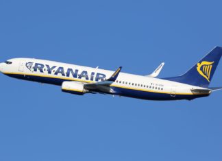 HIT: Ryanair letenky za 269 Kč do Bruselu, Londýna a Milána !!! Ryanair Boeing 737-800 | boarding1now/123RF.com