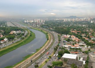 Brazilské Sao Paulo – co navštívit a zažít? Letecký pohled na Sao Paulo | casadaphoto/123RF.com