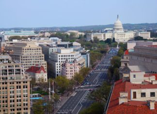 Co vidět a kam se vydat ve Washingtonu? Panorama Washingtonu v USA | rabbit75123/123RF.com