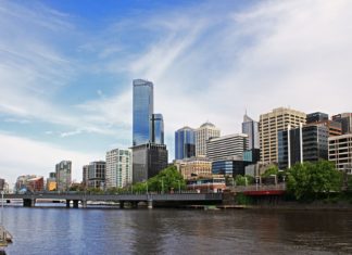 Památky a zajímavá místa v Melbourne Výhled na město Melbourne v Austrálii | peshkov/123RF.com