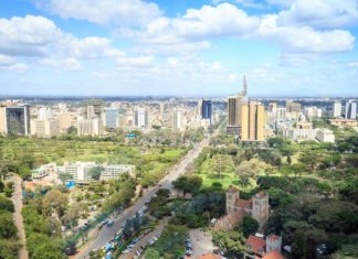 Nairobi – kam se vydat aneb co vidět a zažít? Panorama Nairobi v Keni | sopotniccy/123RF.com