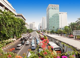 Zajímavá místa a památky v Jakartě – kam se vydat a co vidět? Denní provoz v Jakartě | saiko3p/123RF.com