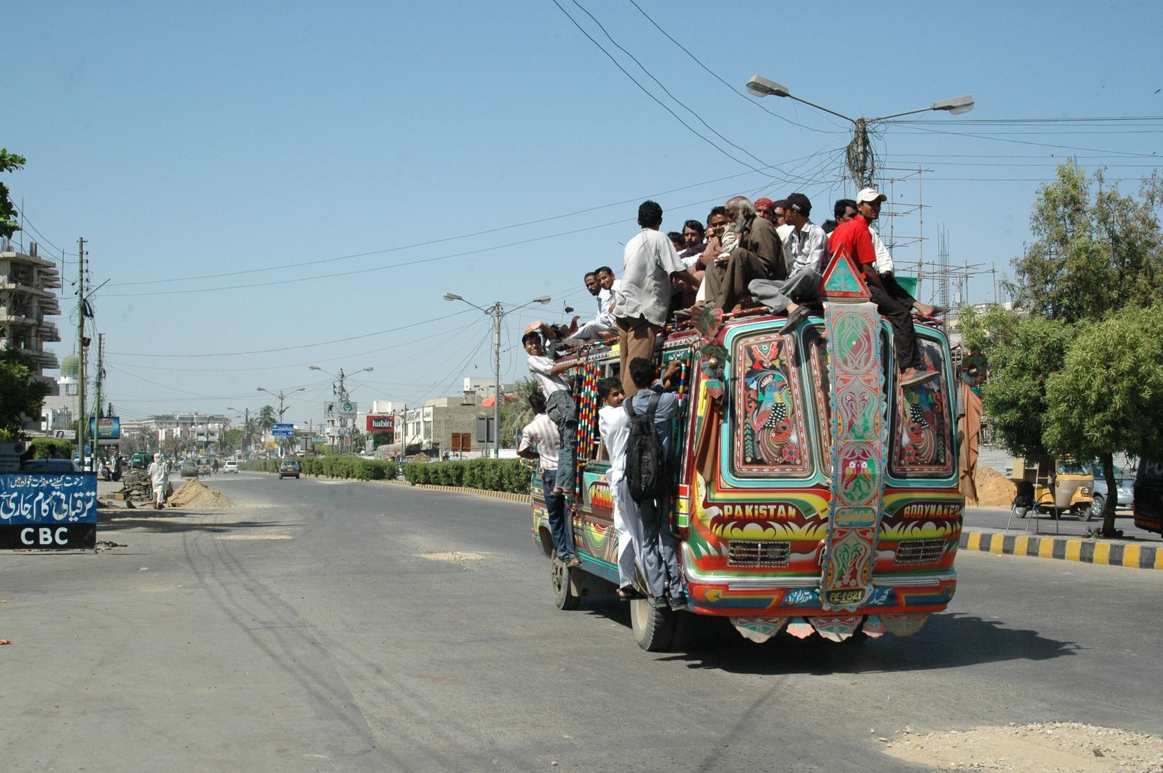 Doprava v pákistánském Karáčí | pakimages/123RF.com