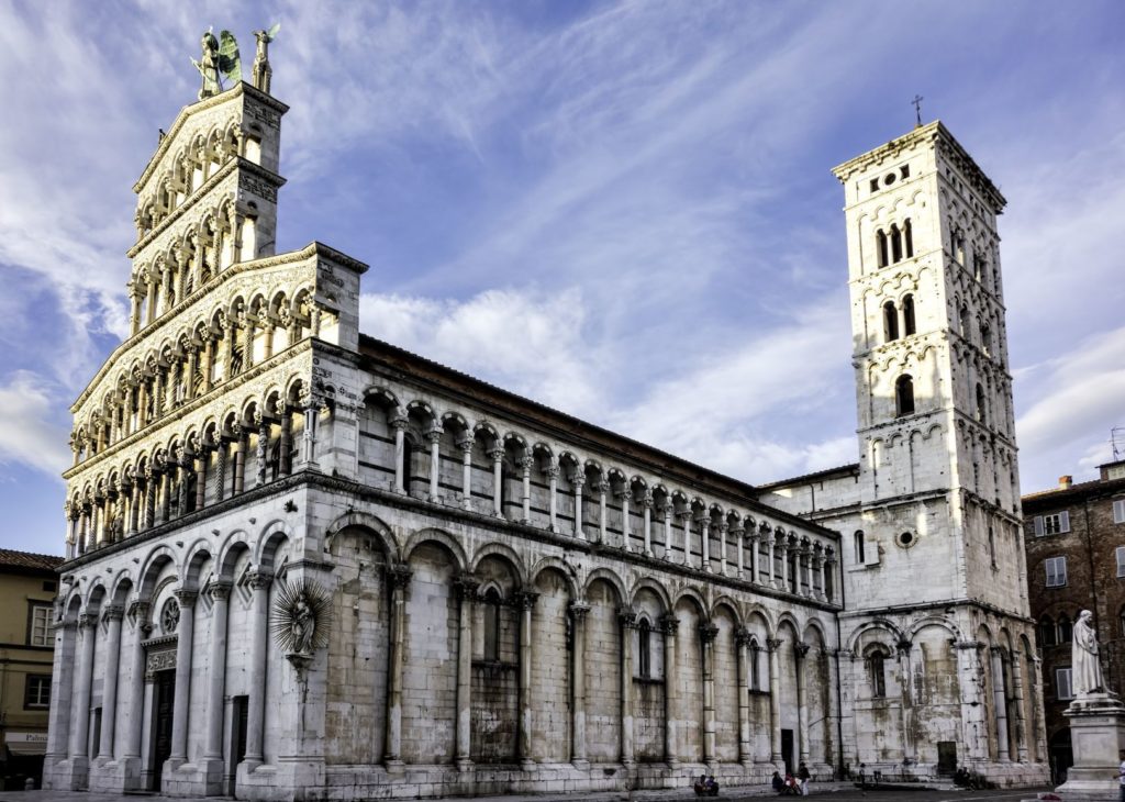Katedrála di San Martino v toskánském městě Lucca | frankix/123RF.com