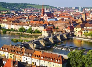 Kam ve Würzburgu – zajímavá místa a památky k vidění Malebná krajina ve Würzburgu v Německu | plotnikov/123RF.com