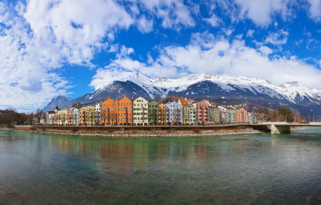 Pohled na rakouské město Innsbruck | Violin/123RF.com