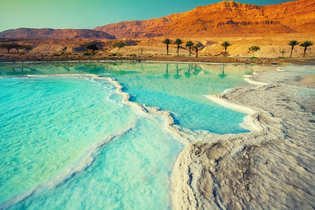 Sůl na břehu Mrtvého moře v Jordánsku | vvvita/123RF.com