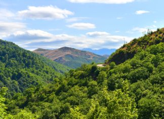 Zajímavosti v Ázerbájdžánu – zajímavá místa a památky k vidění Příroda v Ázerbajdžánu | utnapistims/123RF.com