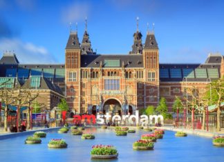 Levné letenky z Prahy do Amsterdamu za 2 790 Kč Rijksmuseum v Amsterdamu | dennisvdwater/123RF.com
